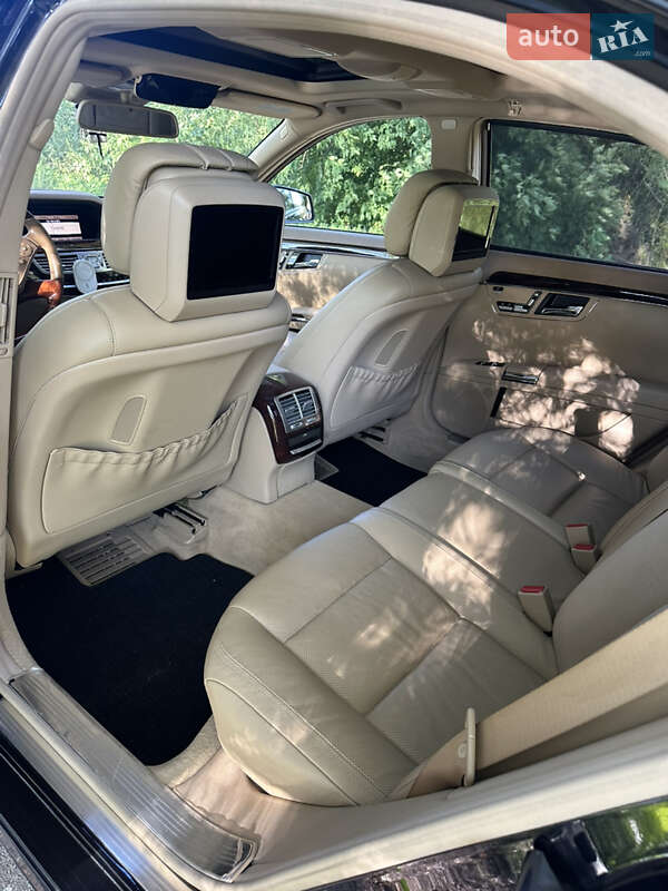 Седан Mercedes-Benz S-Class 2010 в Василькове