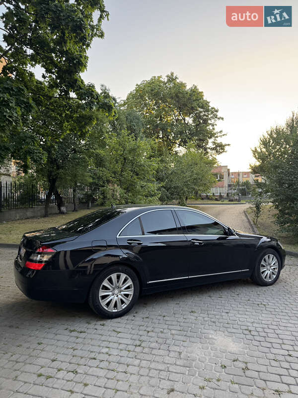 Седан Mercedes-Benz S-Class 2008 в Львове