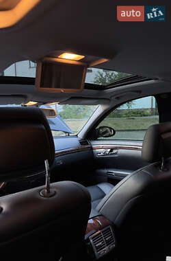 Седан Mercedes-Benz S-Class 2008 в 