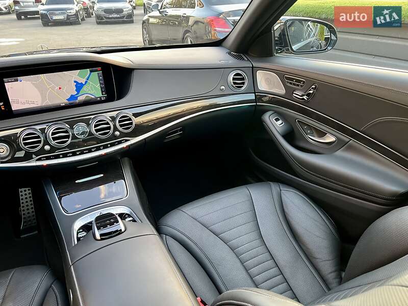 Седан Mercedes-Benz S-Class 2018 в Києві