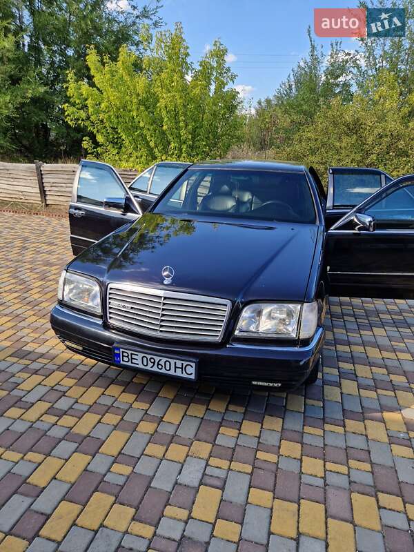 Седан Mercedes-Benz S-Class 1997 в Южноукраїнську