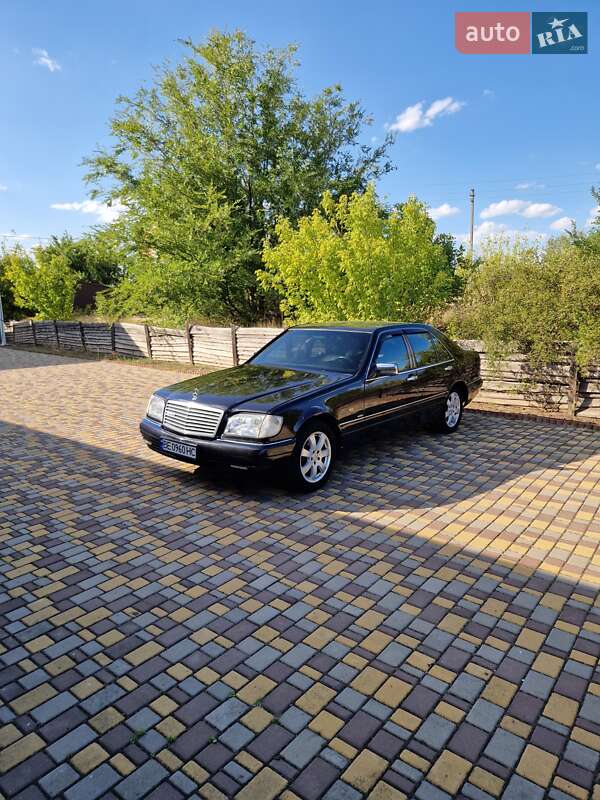 Седан Mercedes-Benz S-Class 1997 в Южноукраїнську