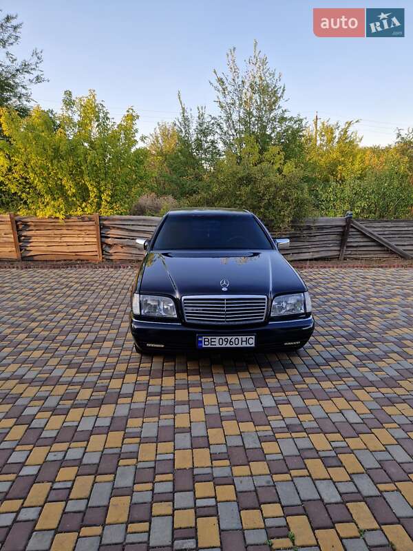 Седан Mercedes-Benz S-Class 1997 в Южноукраїнську