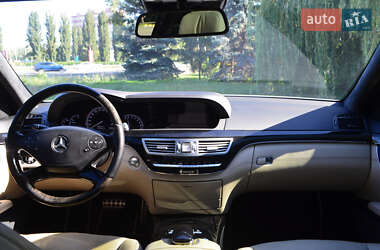 Седан Mercedes-Benz S-Class 2011 в 