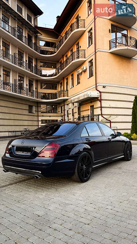 Седан Mercedes-Benz S-Class 2008 в Львове