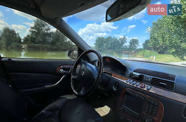 Седан Mercedes-Benz S-Class 2002 в  фото 19 Седан Mercedes-Benz S-Class 2002 в