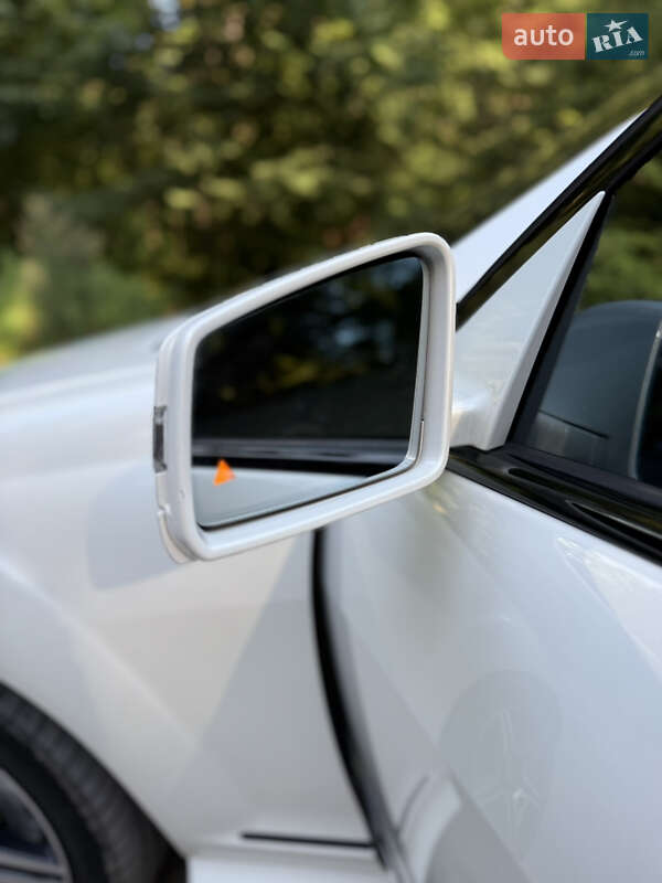 Седан Mercedes-Benz S-Class 2010 в Львові