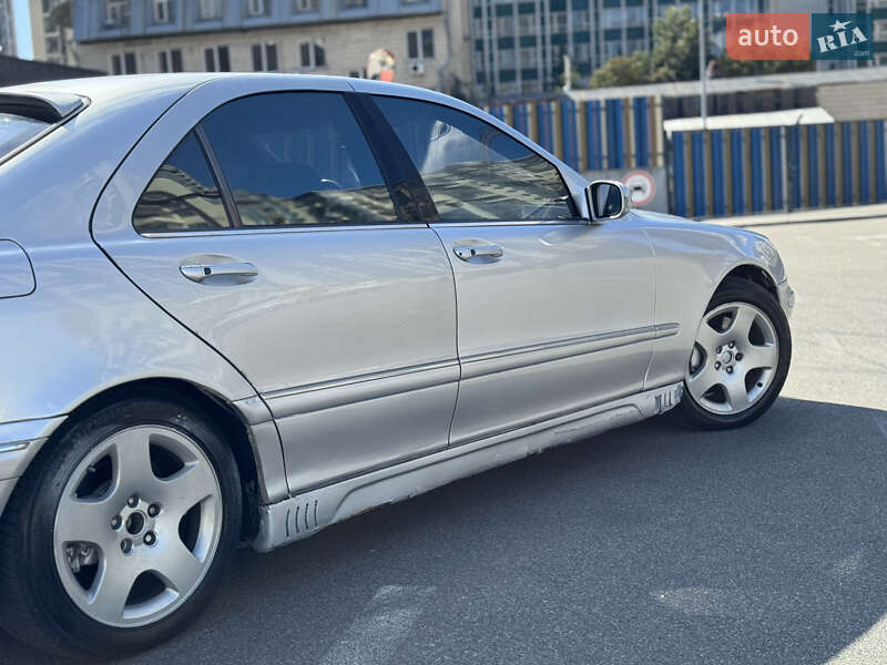 Седан Mercedes-Benz S-Class 2000 в Києві
