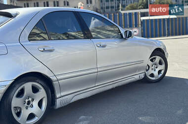 Седан Mercedes-Benz S-Class 2000 в 