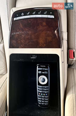 Седан Mercedes-Benz S-Class 2012 в 