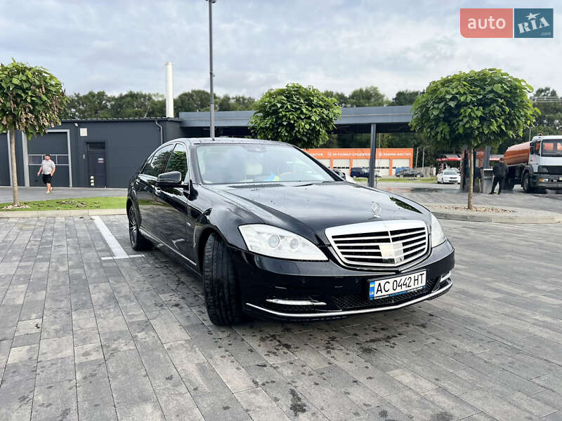 Седан Mercedes-Benz S-Class 2012 в Луцьку