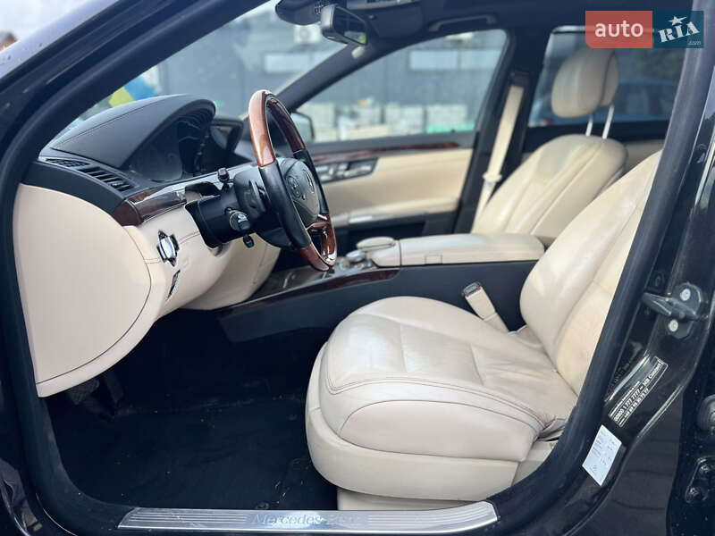Седан Mercedes-Benz S-Class 2012 в Луцьку