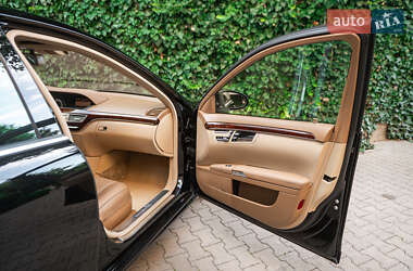 Седан Mercedes-Benz S-Class 2008 в 