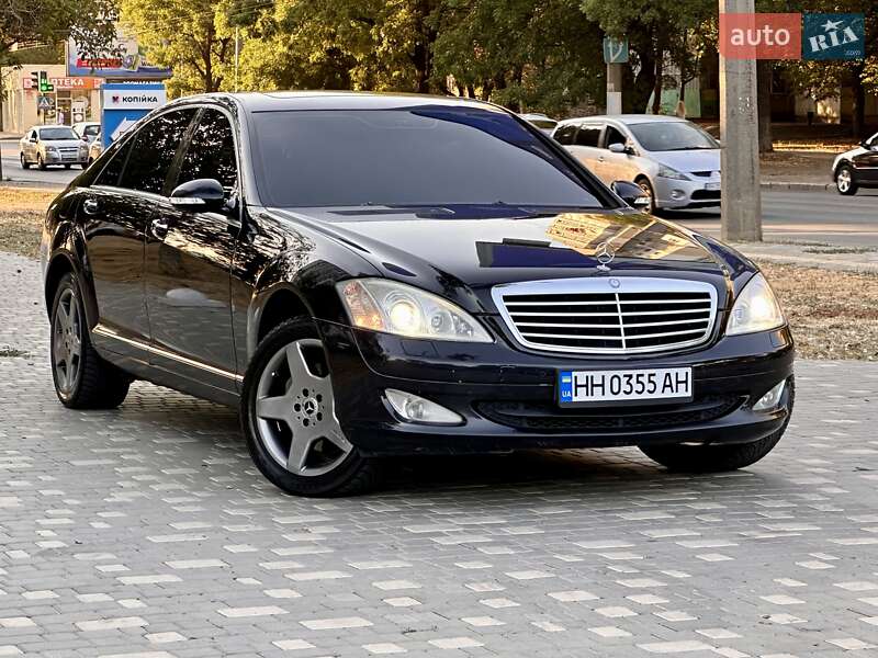 Седан Mercedes-Benz S-Class 2006 в Одесі