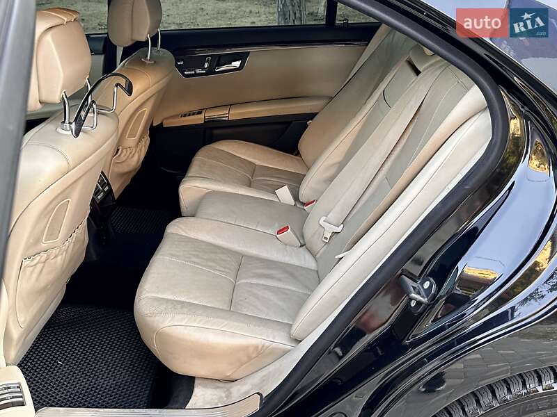 Седан Mercedes-Benz S-Class 2006 в Одесі