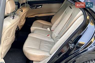 Седан Mercedes-Benz S-Class 2006 в 