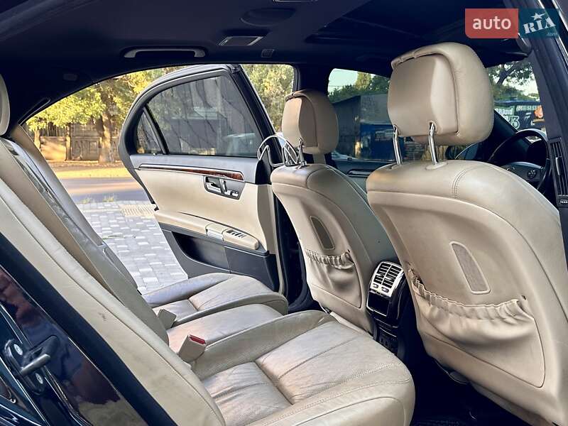 Седан Mercedes-Benz S-Class 2006 в Одесі