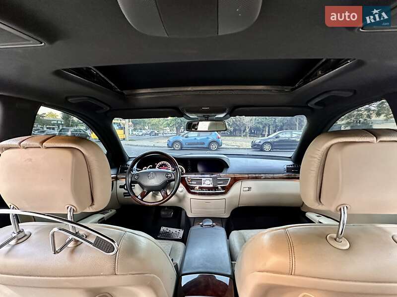 Седан Mercedes-Benz S-Class 2006 в Одесі