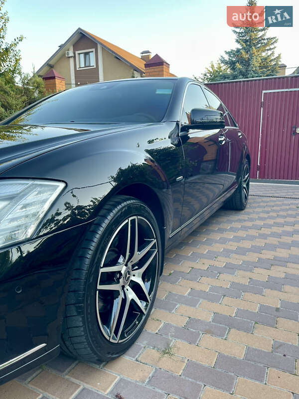 Седан Mercedes-Benz S-Class 2011 в Києві
