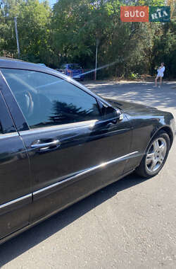 Седан Mercedes-Benz S-Class 2003 в  фото 3 Седан Mercedes-Benz S-Class 2003 в