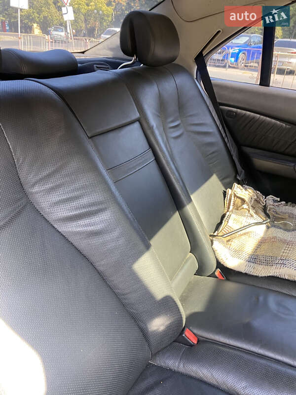 Седан Mercedes-Benz S-Class 2003 в Одессе