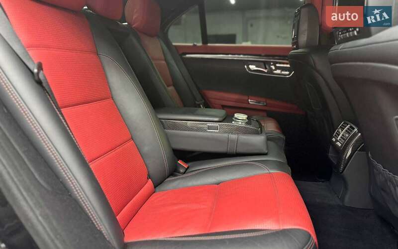 Седан Mercedes-Benz S-Class 2008 в Черновцах