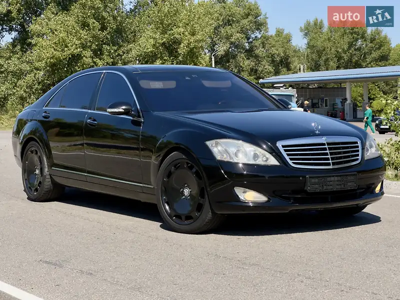 Mercedes-Benz S-Class 2008