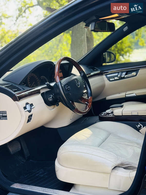Седан Mercedes-Benz S-Class 2006 в Кропивницком