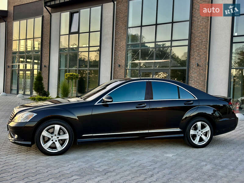 Седан Mercedes-Benz S-Class 2005 в Тернополе