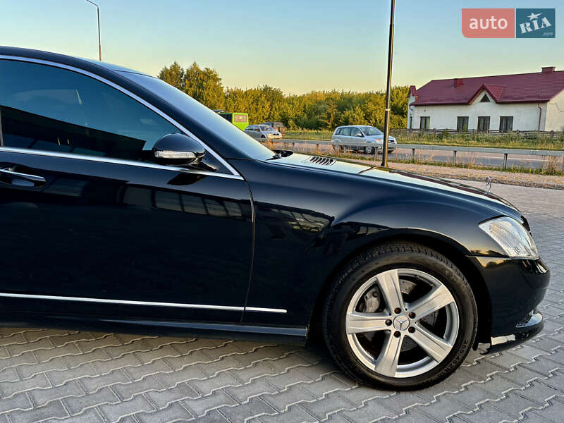 Седан Mercedes-Benz S-Class 2005 в Тернополе
