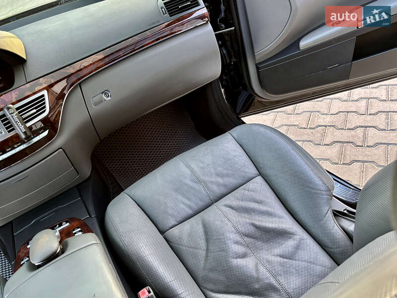 Седан Mercedes-Benz S-Class 2005 в Тернополе