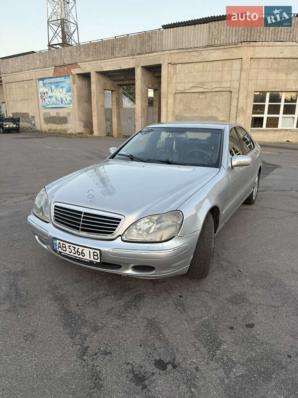 Седан Mercedes-Benz S-Class 2001 в Виннице