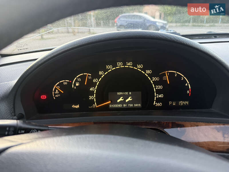 Седан Mercedes-Benz S-Class 2001 в Виннице