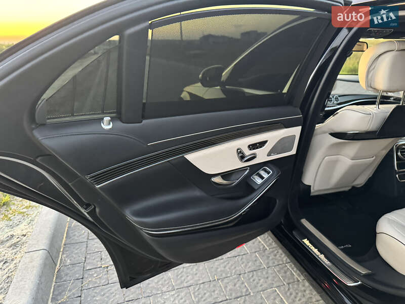 Седан Mercedes-Benz S-Class 2015 в Львові