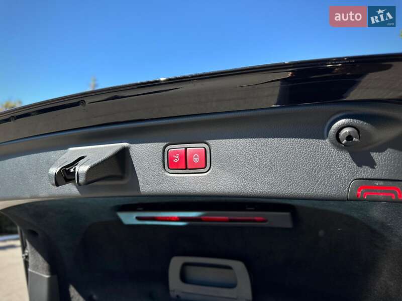 Седан Mercedes-Benz S-Class 2021 в Києві