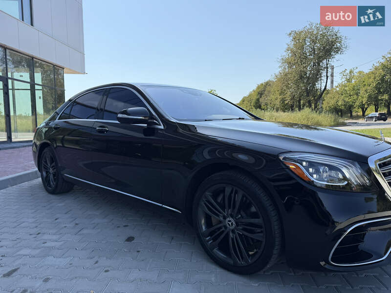 Седан Mercedes-Benz S-Class 2018 в Рівному