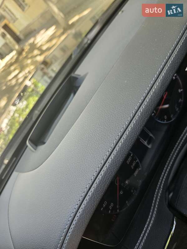 Седан Mercedes-Benz S-Class 2019 в Измаиле