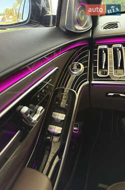 Седан Mercedes-Benz S-Class 2022 в 