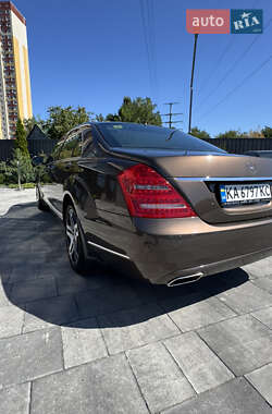 Седан Mercedes-Benz S-Class 2011 в 