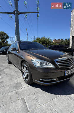 Седан Mercedes-Benz S-Class 2011 в 
