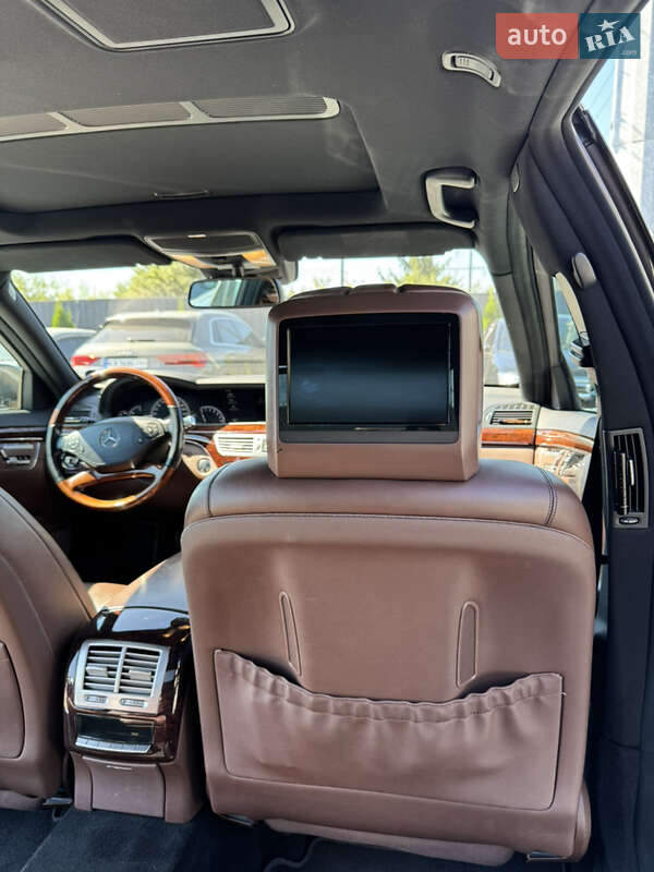 Седан Mercedes-Benz S-Class 2011 в Киеве