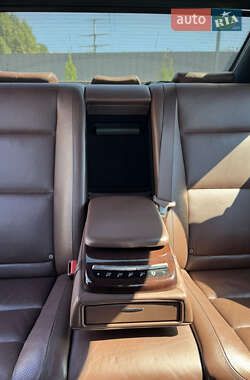 Седан Mercedes-Benz S-Class 2011 в 