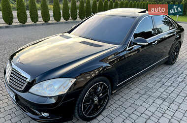 Седан Mercedes-Benz S-Class 2008 в 