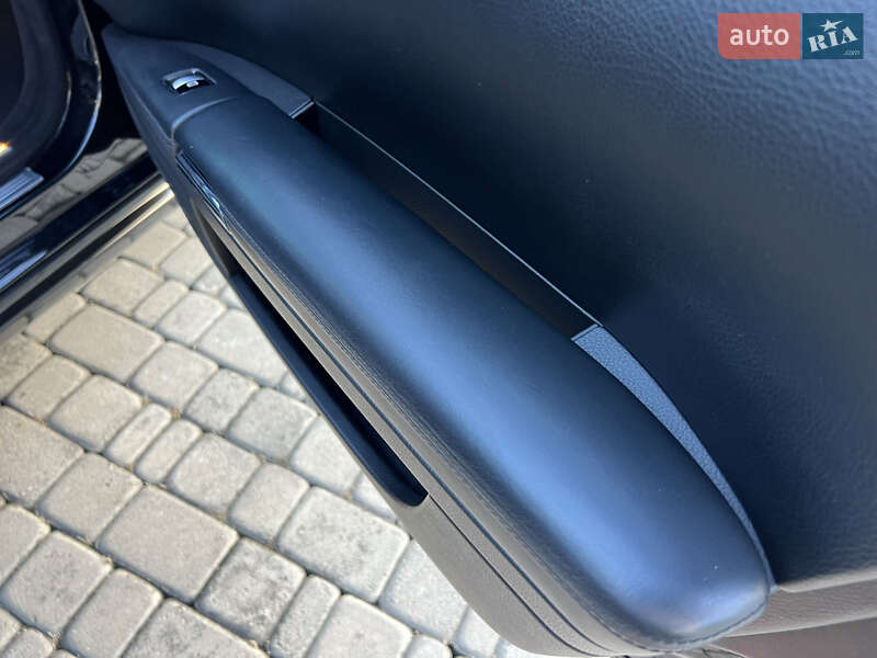Седан Mercedes-Benz S-Class 2008 в Черновцах