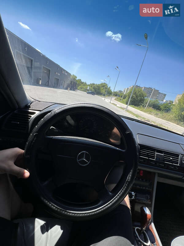 Седан Mercedes-Benz S-Class 1997 в Львові