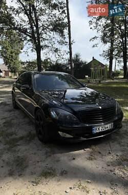 Седан Mercedes-Benz S-Class 2006 в 