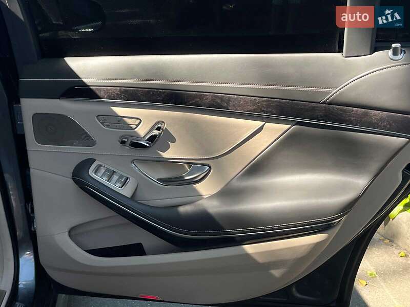 Седан Mercedes-Benz S-Class 2018 в Києві