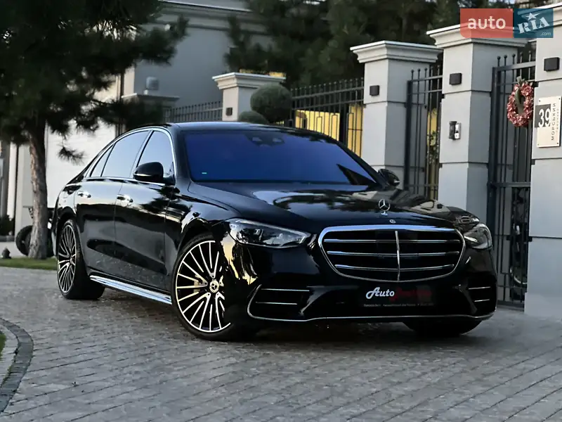 Mercedes-Benz S-Class
