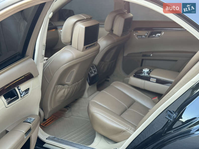 Седан Mercedes-Benz S-Class 2006 в Тернополе