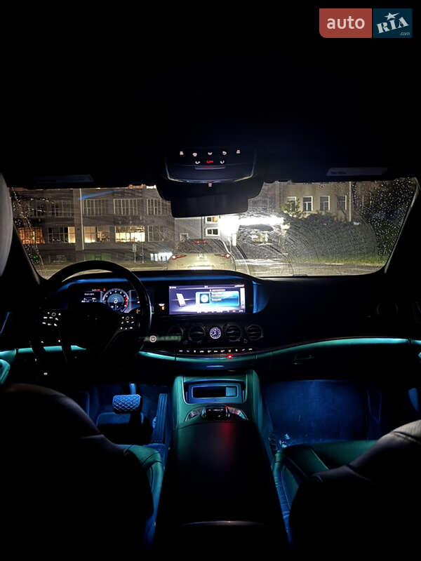Седан Mercedes-Benz S-Class 2018 в Києві